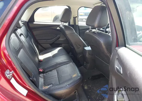 2014 Ford Focus Se из США, поврежденный, VIN 1FADP3F2XEL330795